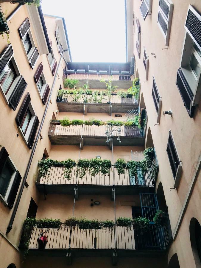 Comecasa Duomo - San Babila Lovely Apartment Milan Exterior photo